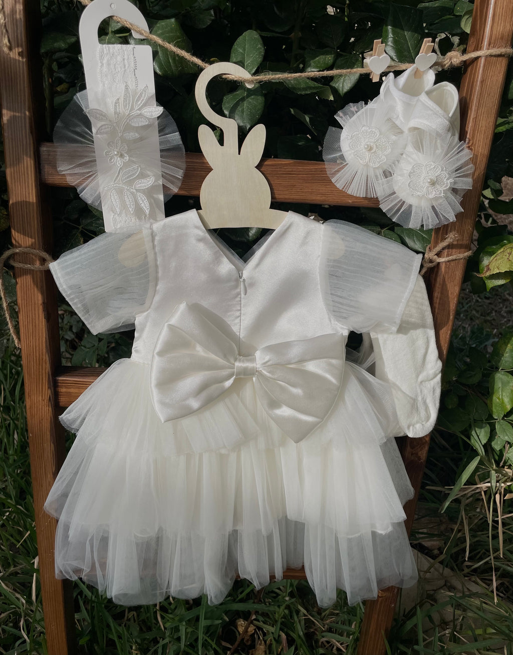 White princess dress 4 pcs