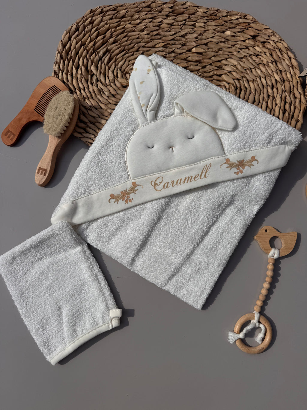 White Rabbit Caramell Bath Towel