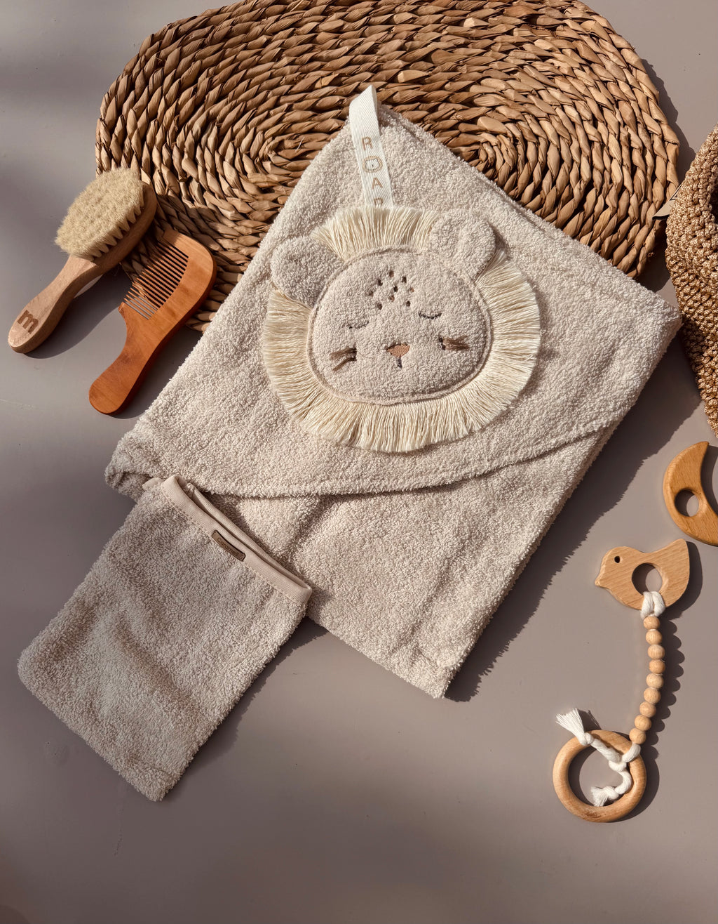 Beige Lion Caramell Bath Towel