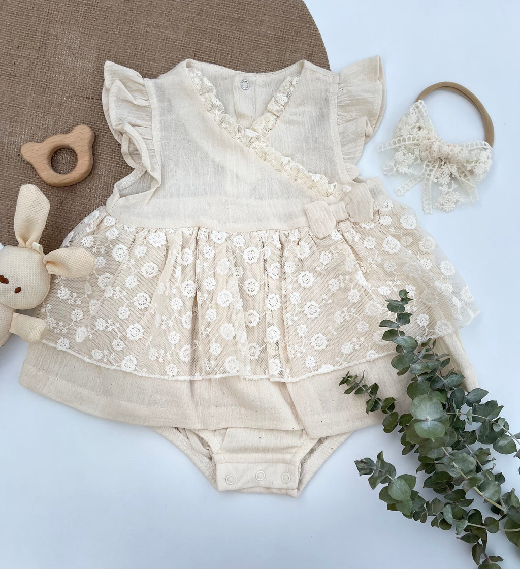Beige Linen Dentelle  Dress