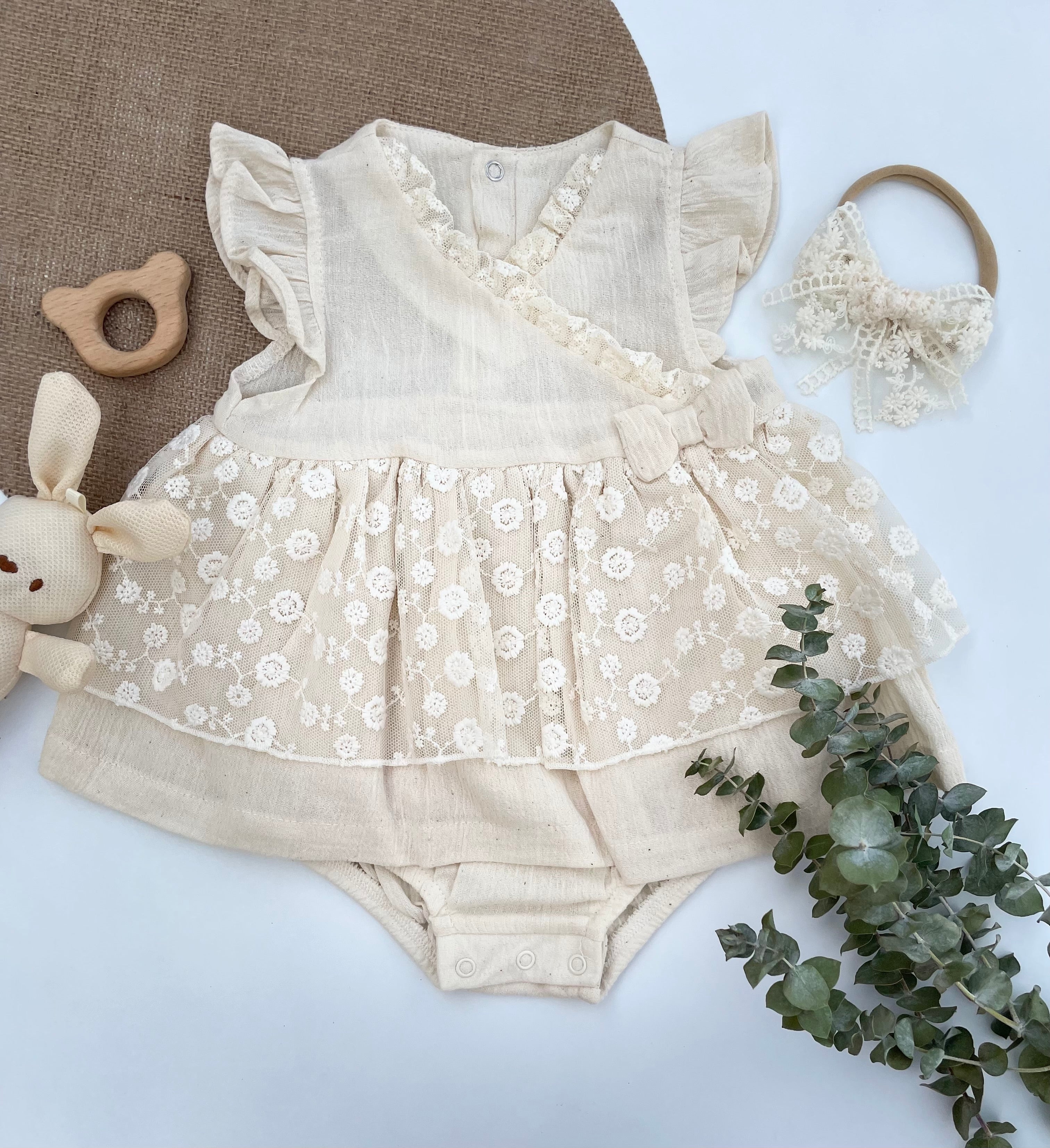 Beige Linen Dentelle  Dress