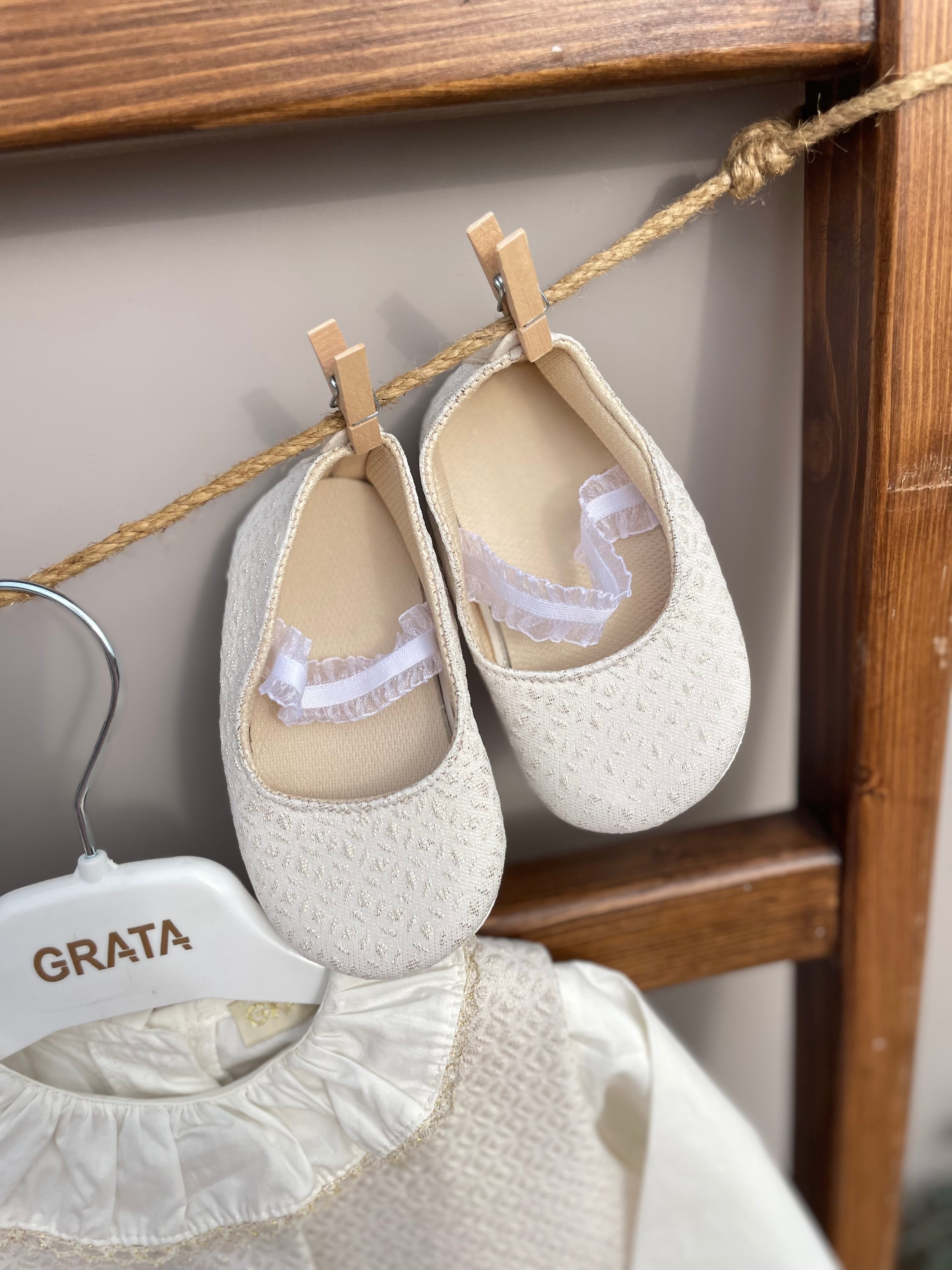 Beige And White Dress set 5 pcs