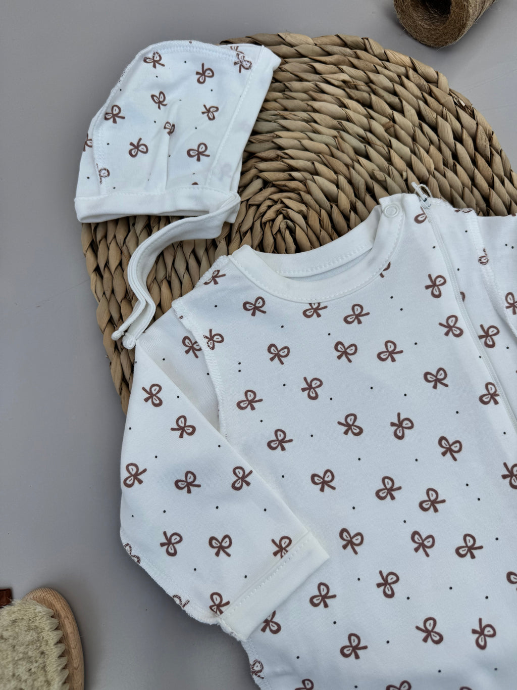 White 🎀 cotton overall with hat (vauva)