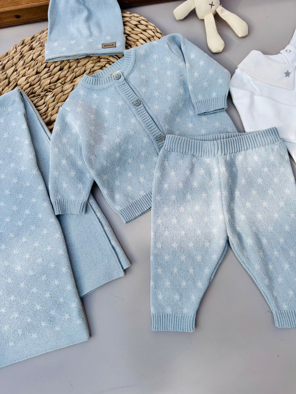 Premium Blue And White Stars Organic Cotton Knit Set 5-pieces