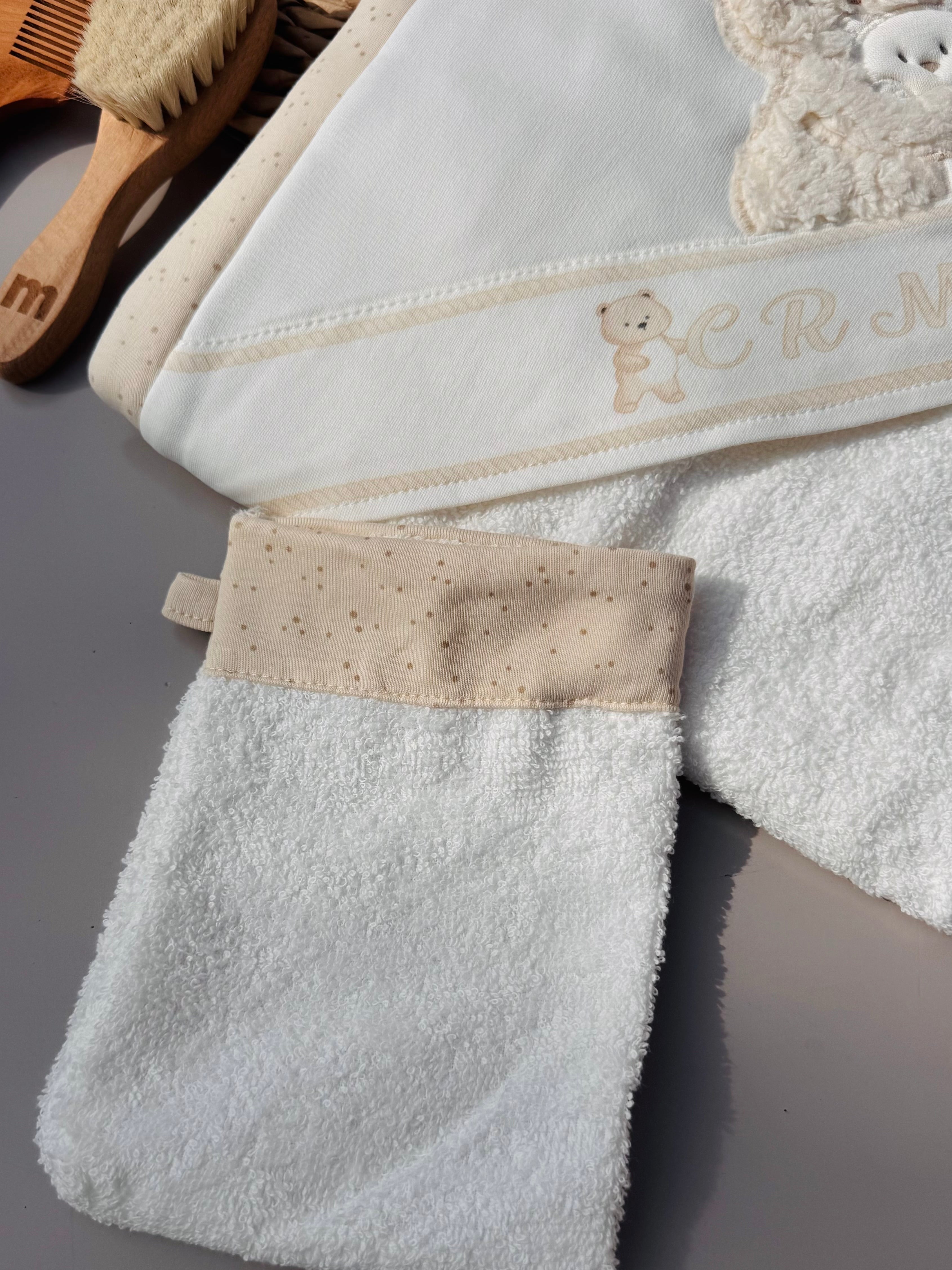 Beige Bears Caramell Bath Towel