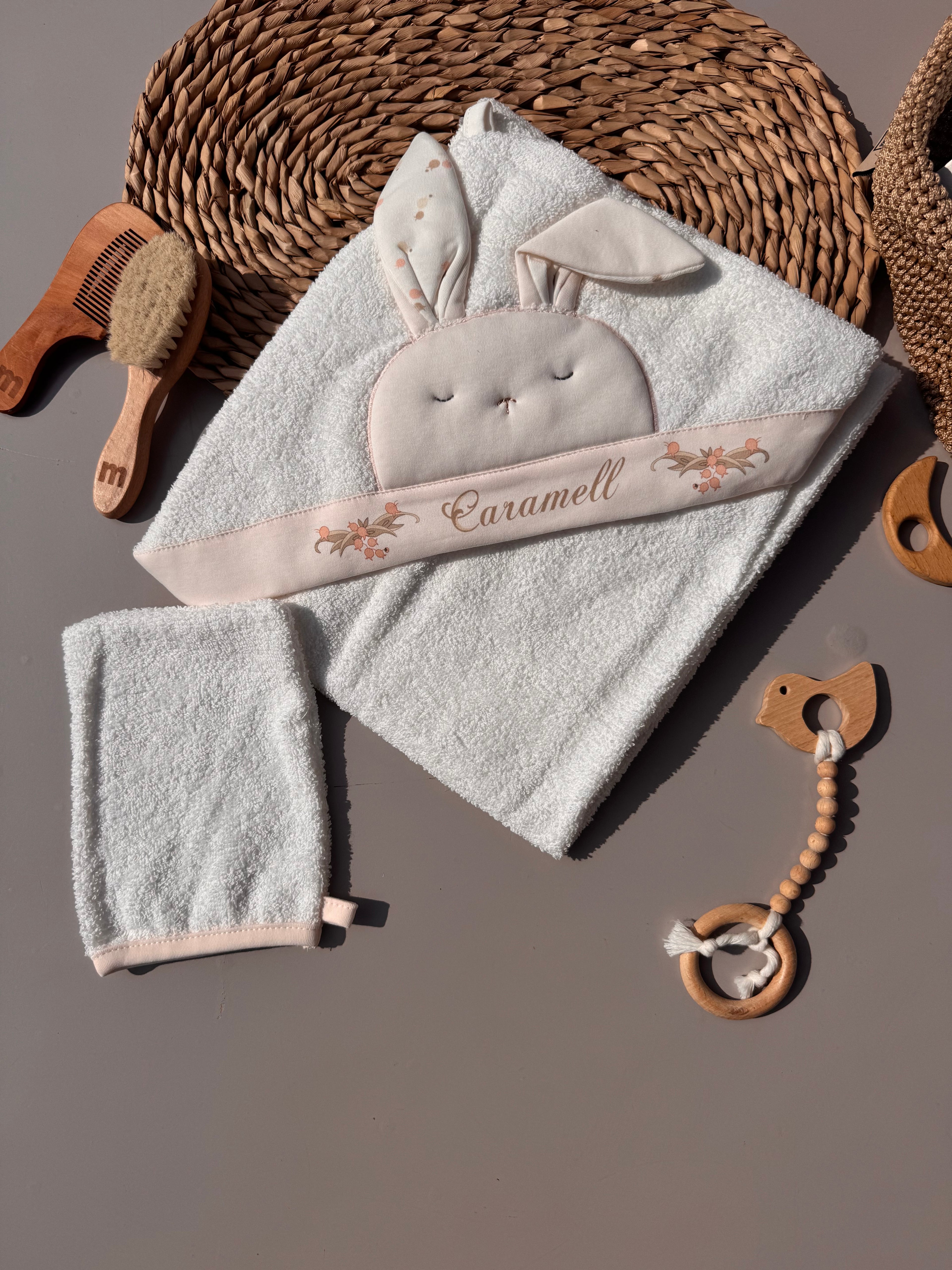Pink Rabbit Caramell Bath Towel
