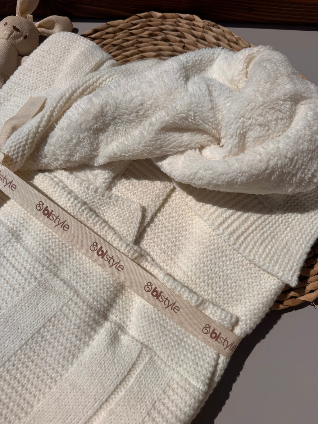 Off White Organic Fabrics blanket fleece inside (GOTS Certified)