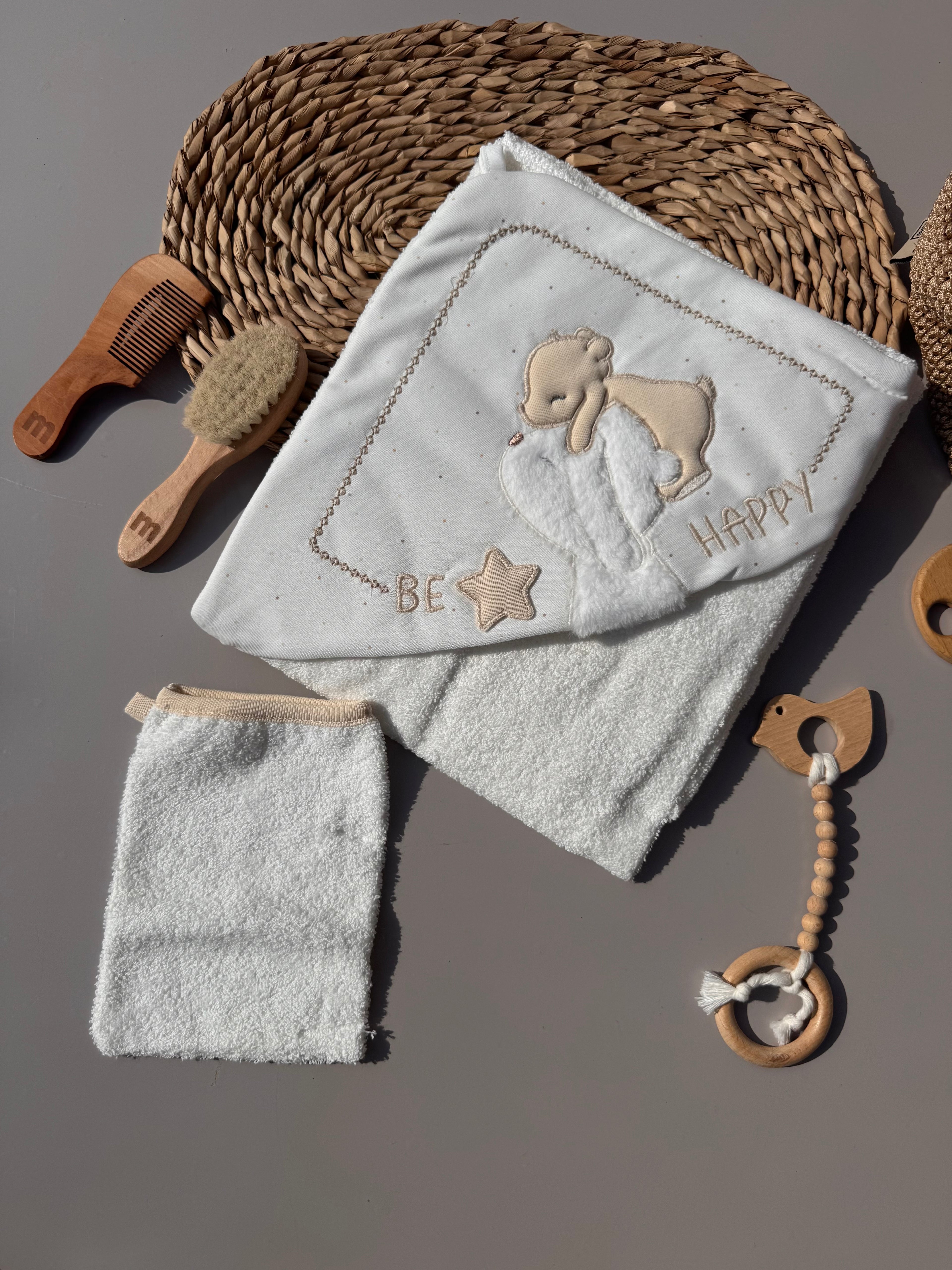 Beige Bears Caramell Bath Towel