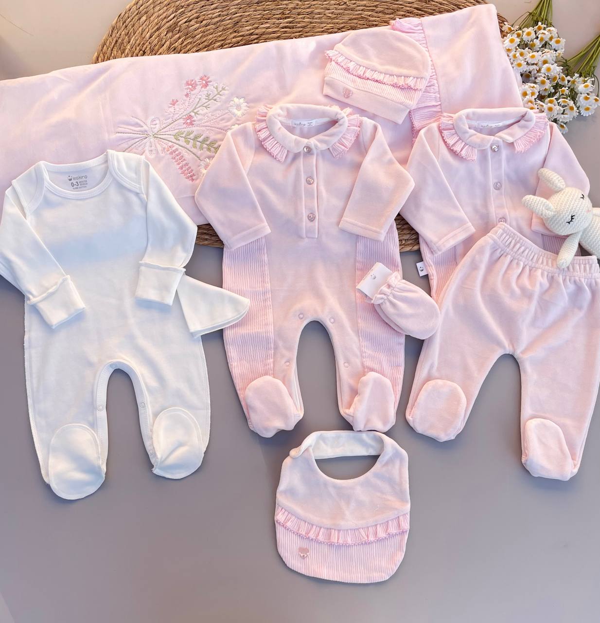 Pink Flowers Velvet Hospital Set 9 Pcs