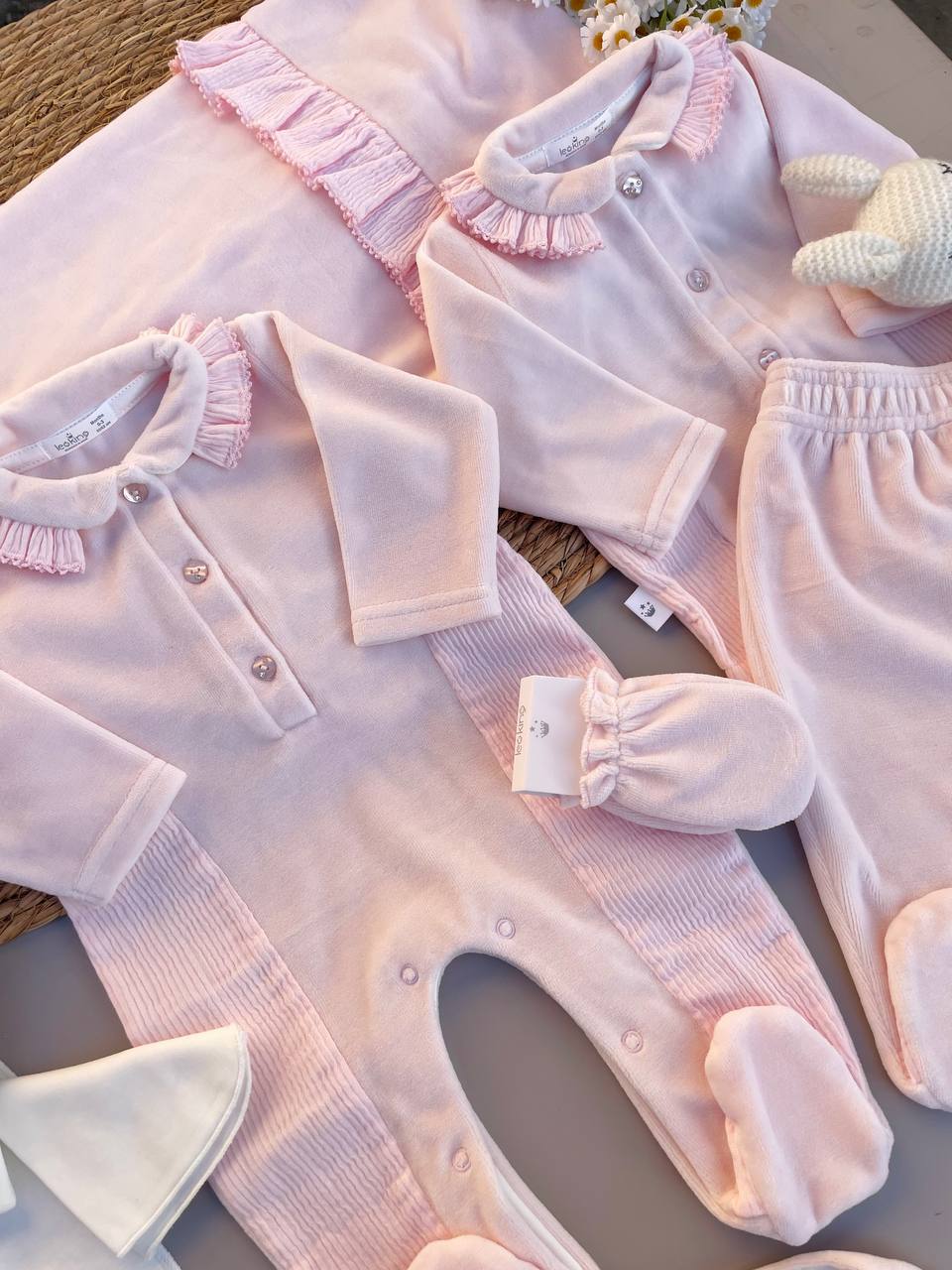 Pink Flowers Velvet Hospital Set 9 Pcs