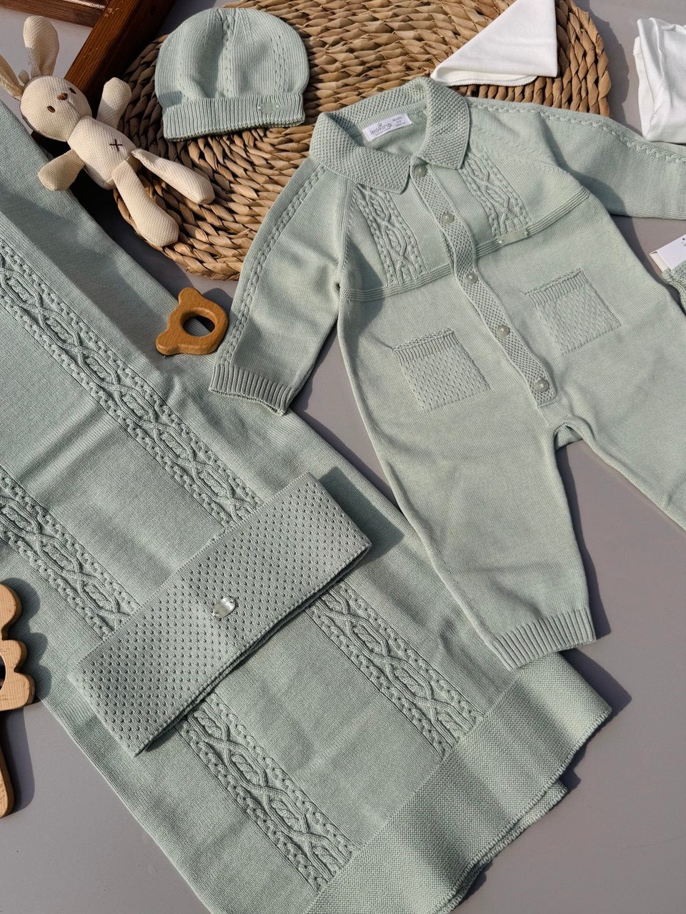 Mint Green Spanish Design Hospital Set
