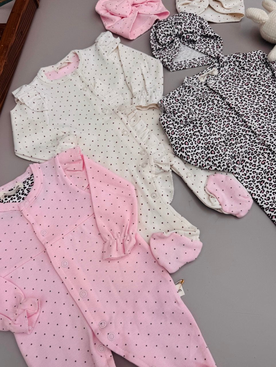 3 Cotton Overalls With Turbans