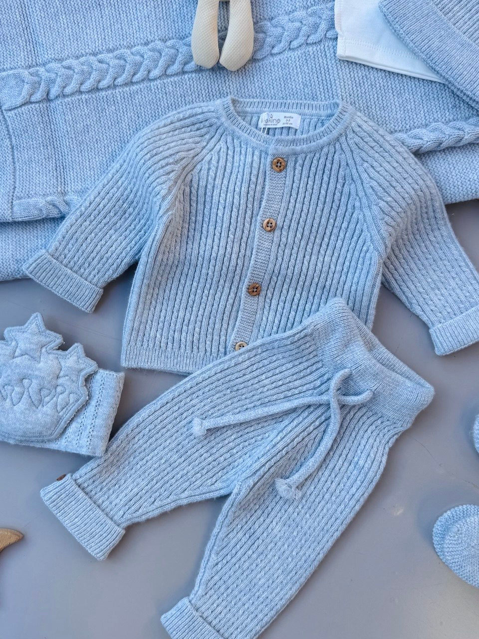 Blue Spanish Design Natural Wool 9 Pcs Hospital Set