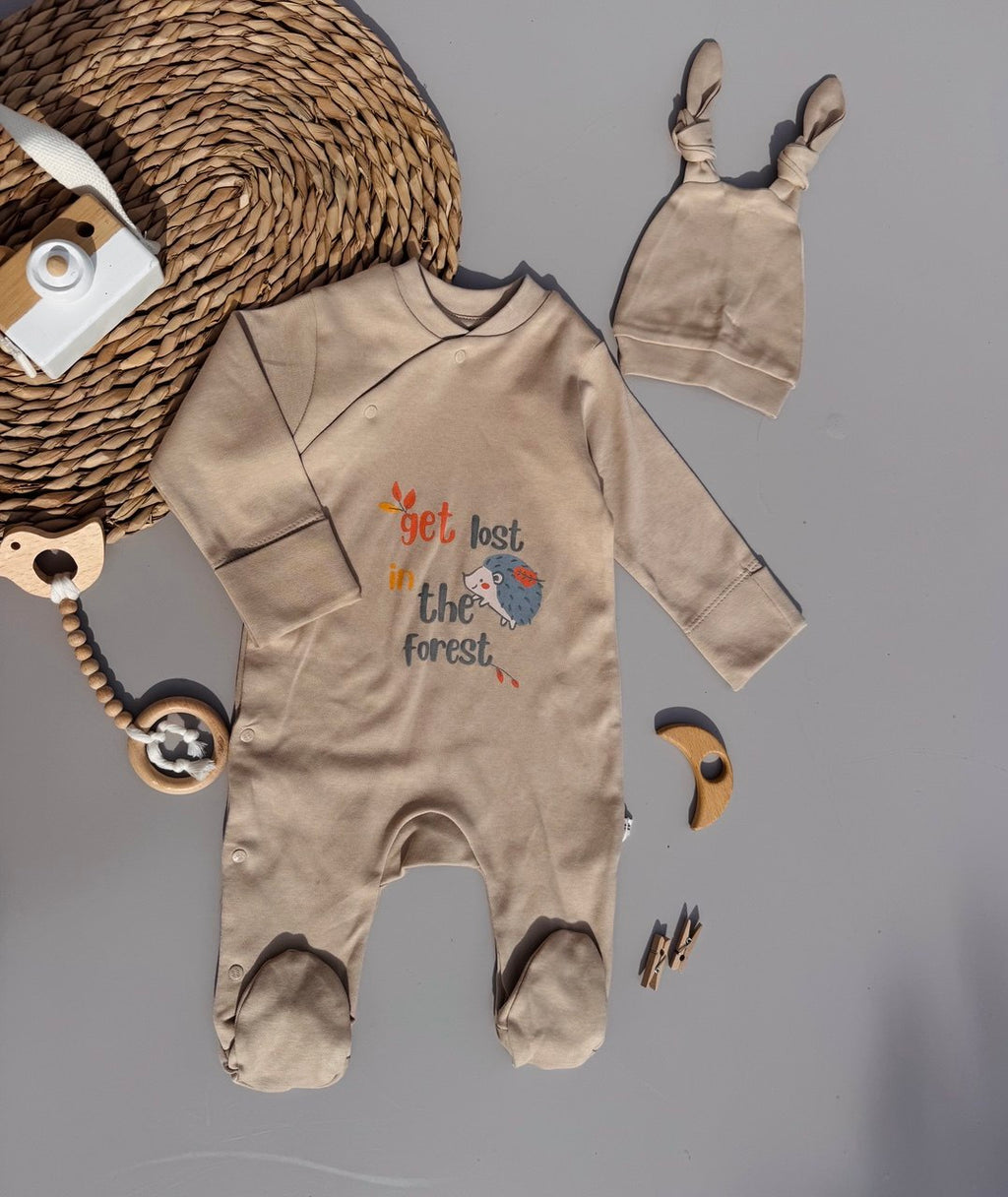 Beige Forest cotton overall with hat