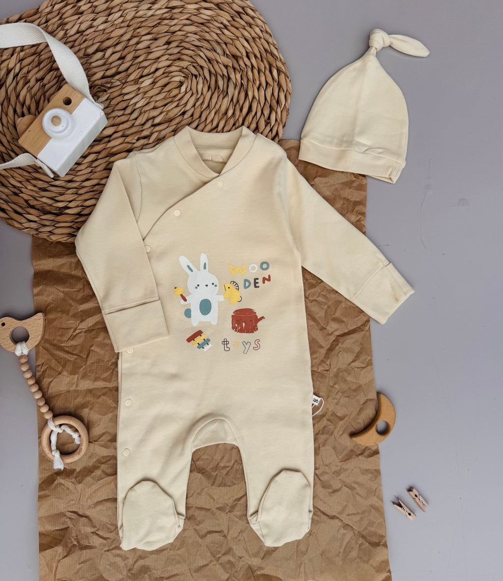Beige Playful cotton overall with hat
