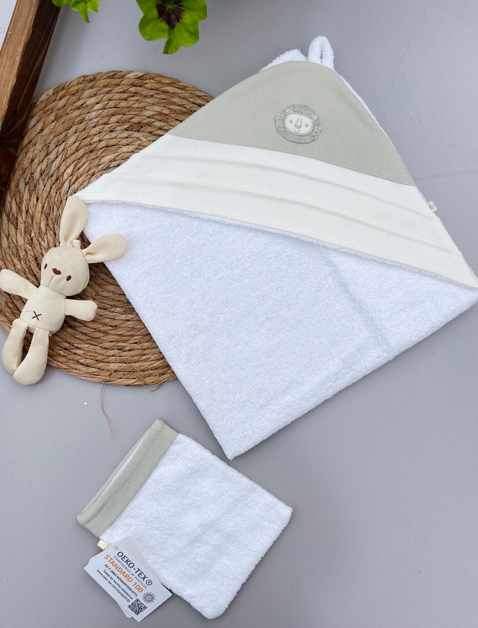 Kiwi Green Cotton Bath towel