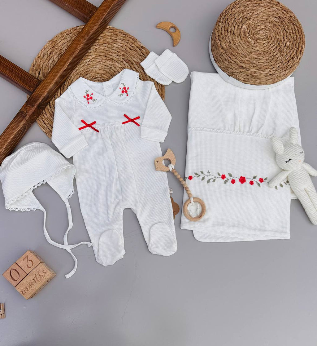White And Red Poupée Cotton Hospital Set 4 Pcs
