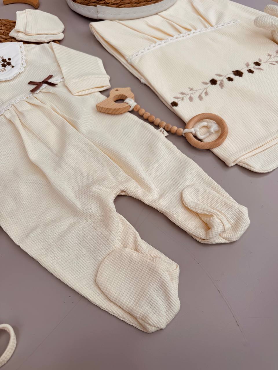Cream And Brown Poupée Cotton Hospital Set 4 Pcs