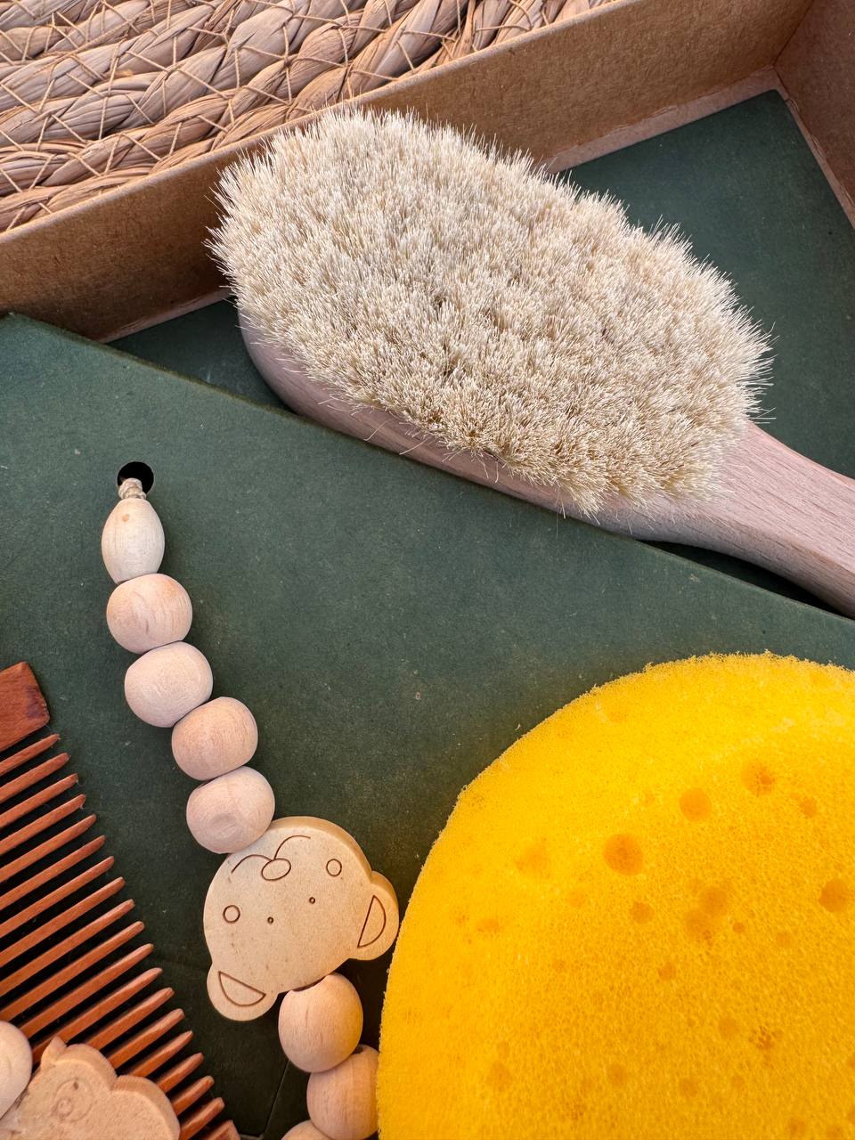 LOVEMAXX Pacifier Holder, Comb, Brush, and Sponge Set