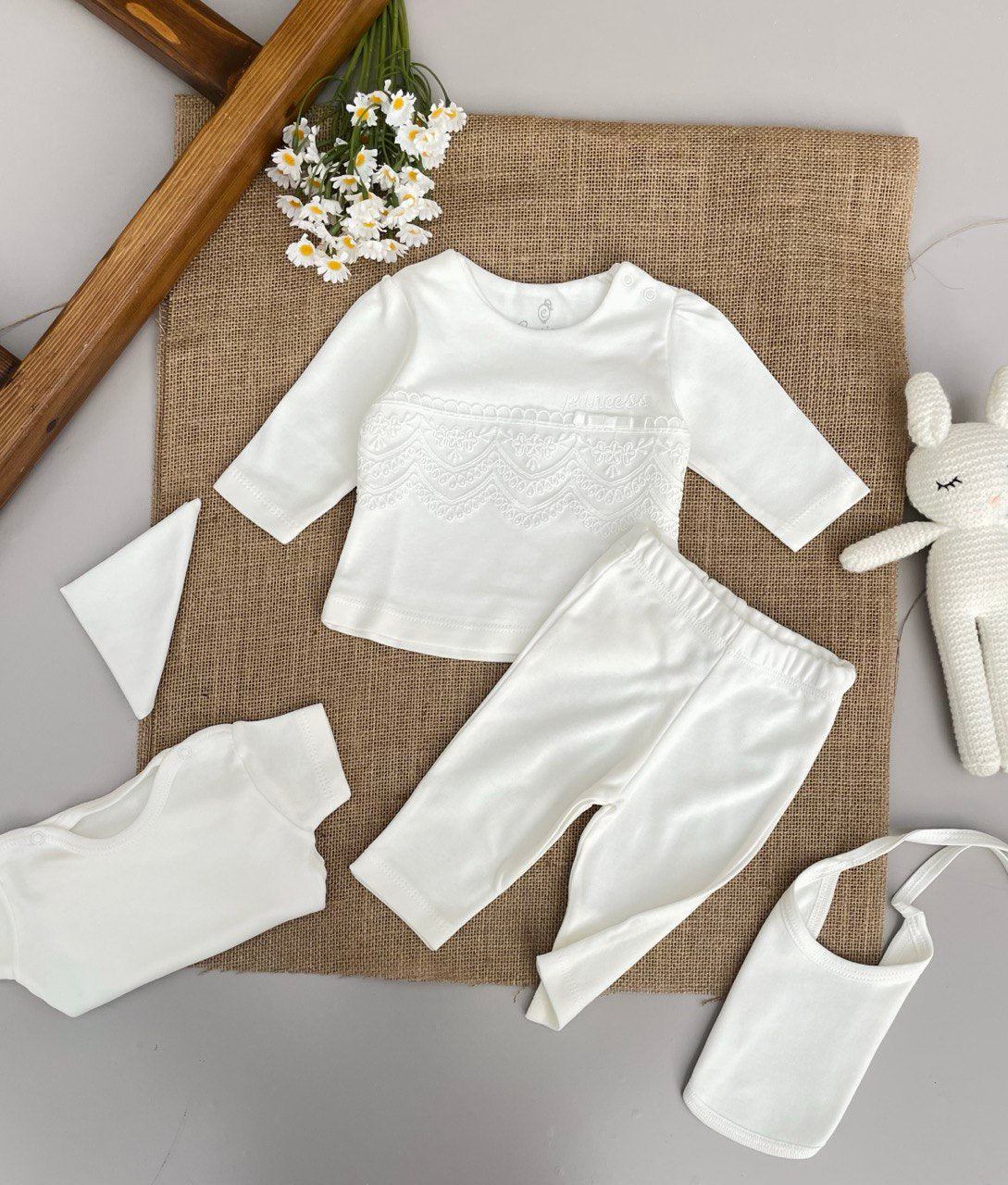 White Dentelle 5 Pcs Set