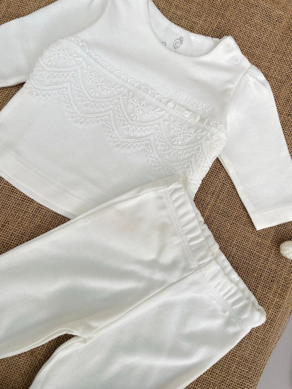 White Dentelle 5 Pcs Set