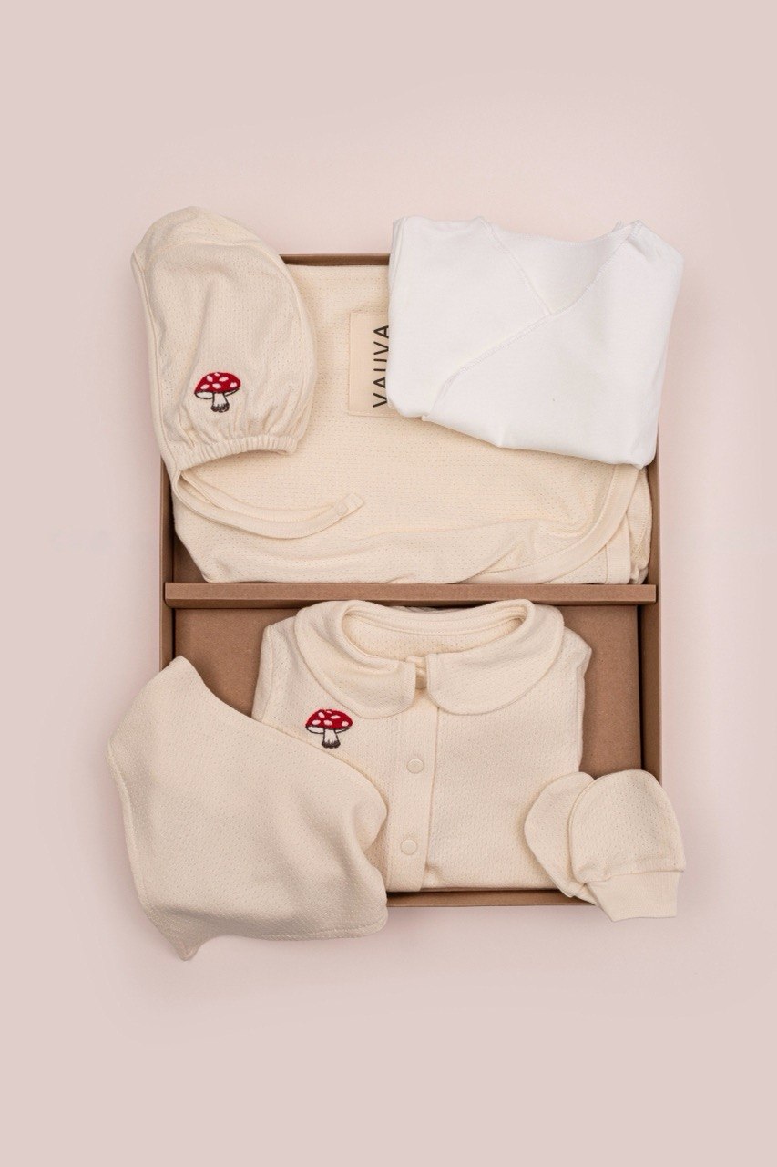 Off White Champignon Cotton Hospital Set 7 Pcs