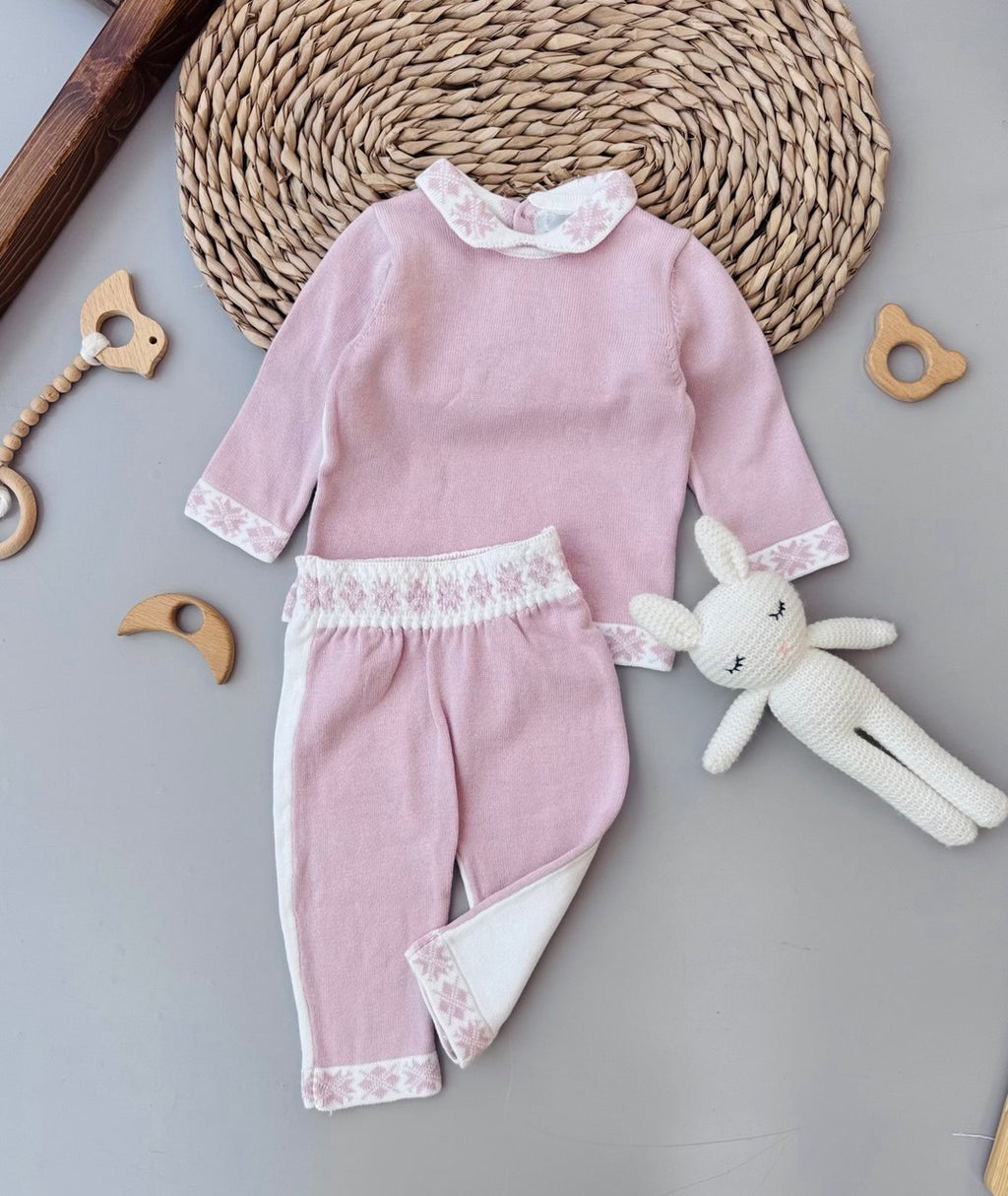 Dusty Pink And Off White Soft Wool Set 2 pcs