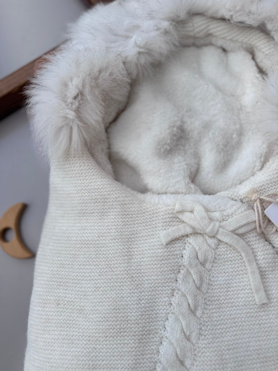 Off-White Wool Cache Bebe Fleece Inside