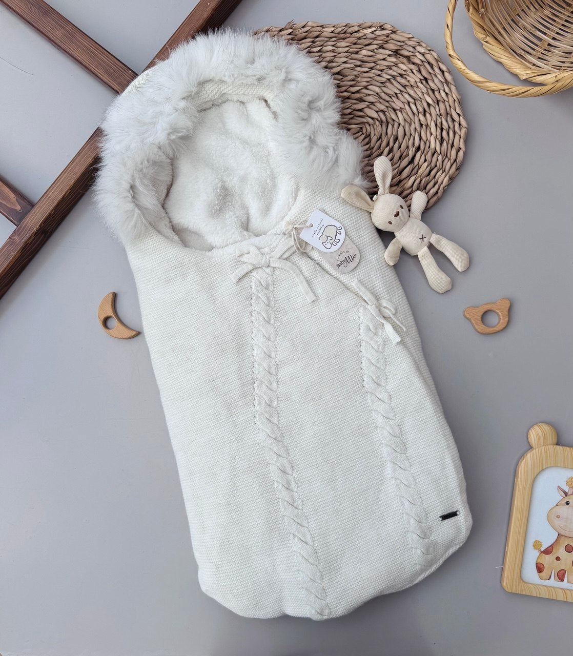 Off-White Wool Cache Bebe Fleece Inside