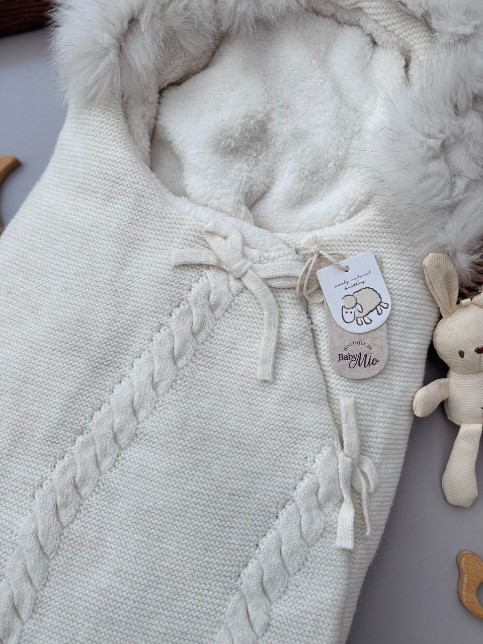 Off-White Wool Cache Bebe Fleece Inside