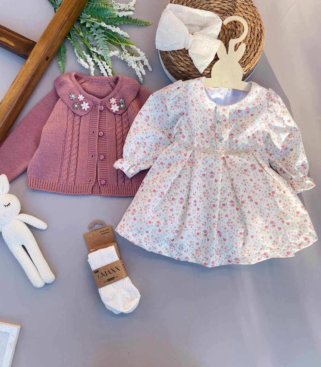 Pink And White Flowers Dress With jacket