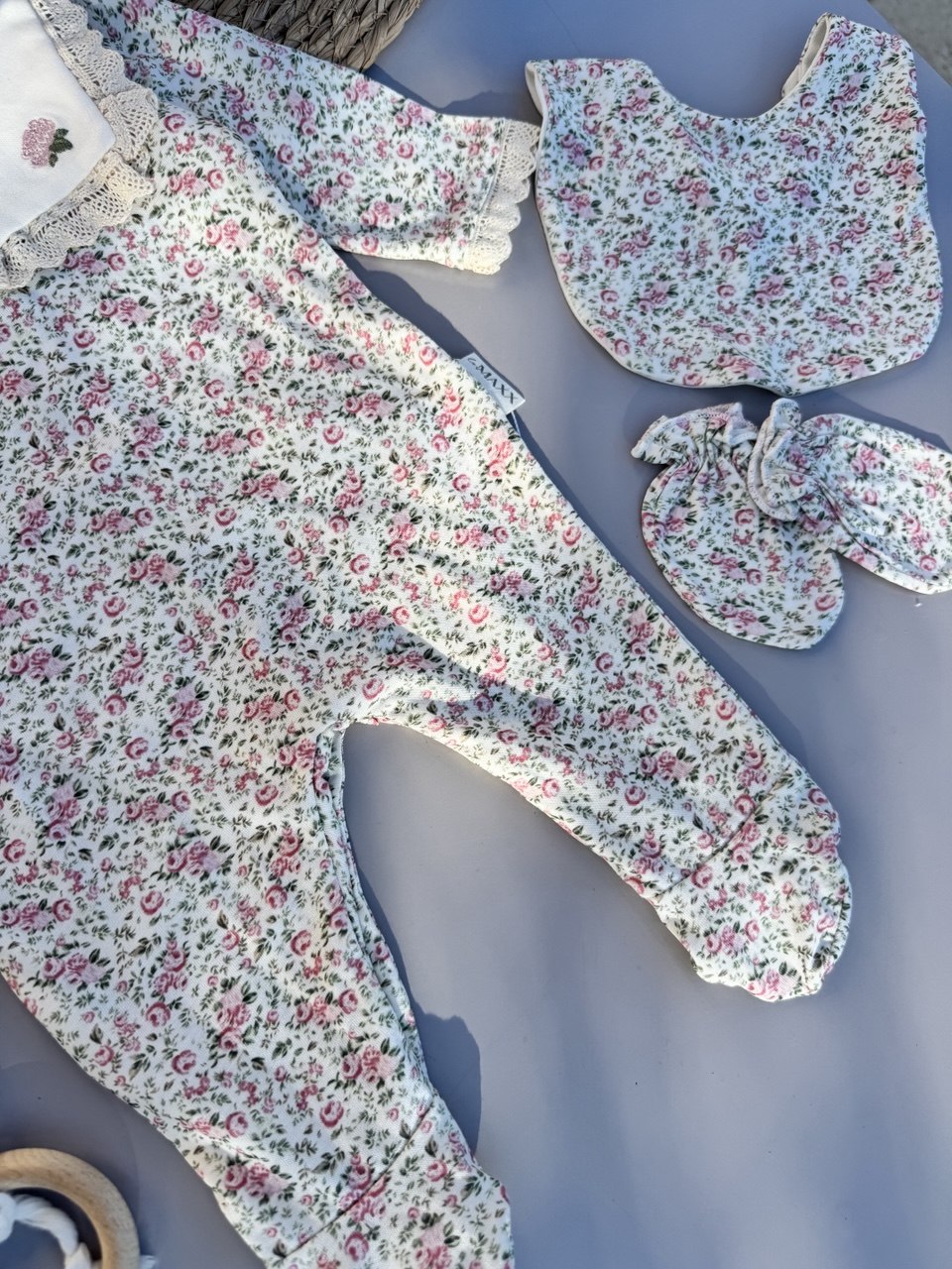 Flowers Vintage Cotton Hospital Set 5 Pcs