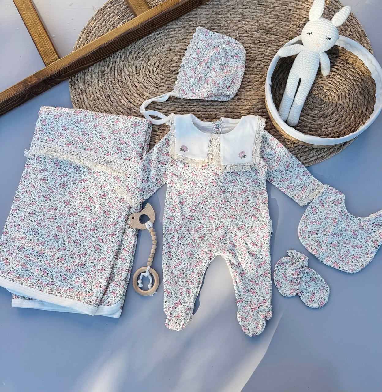 Flowers Vintage Cotton Hospital Set 5 Pcs