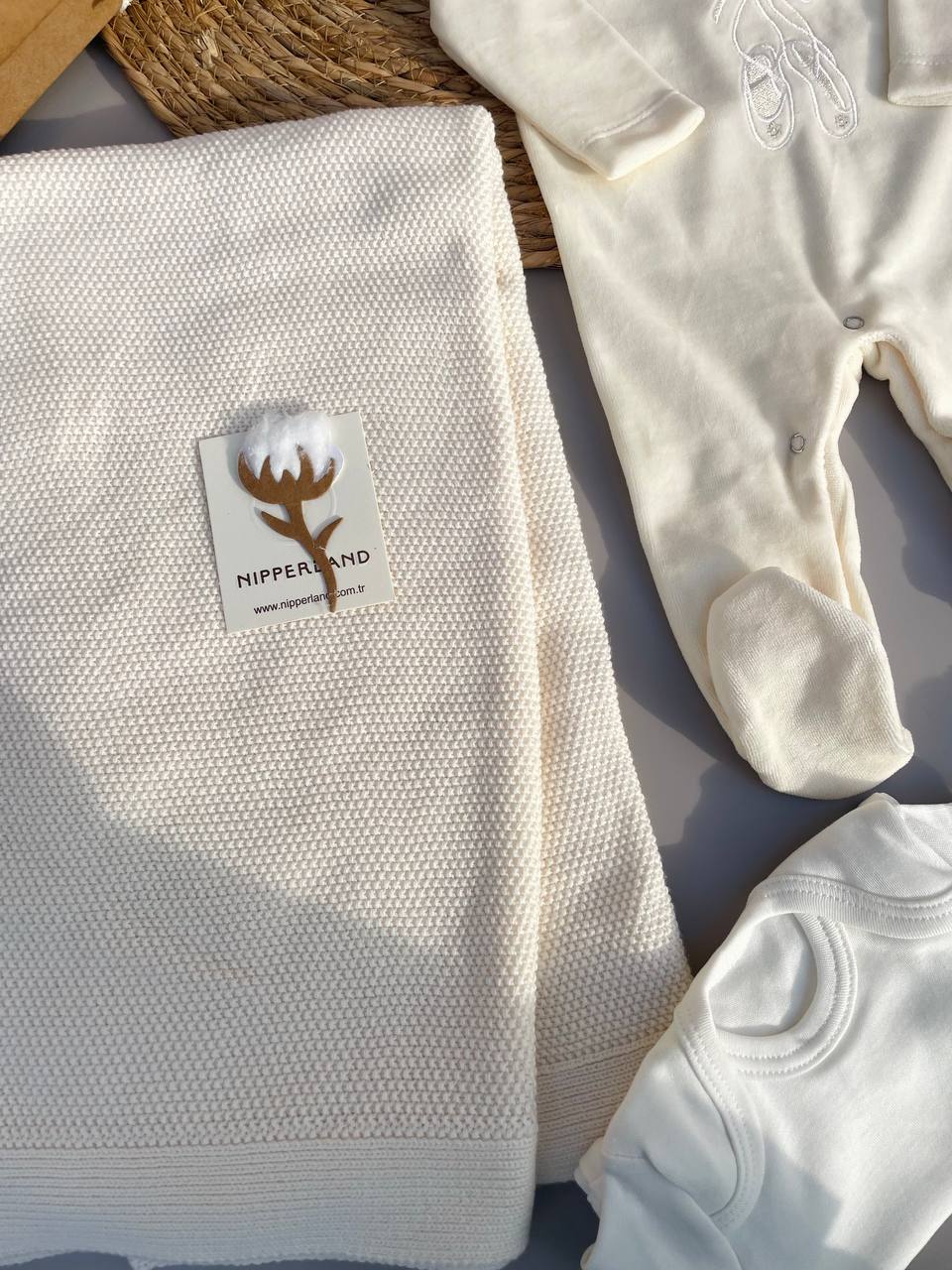 Off-White Ballerina Velvet And Knitted Cotton Hospital Set