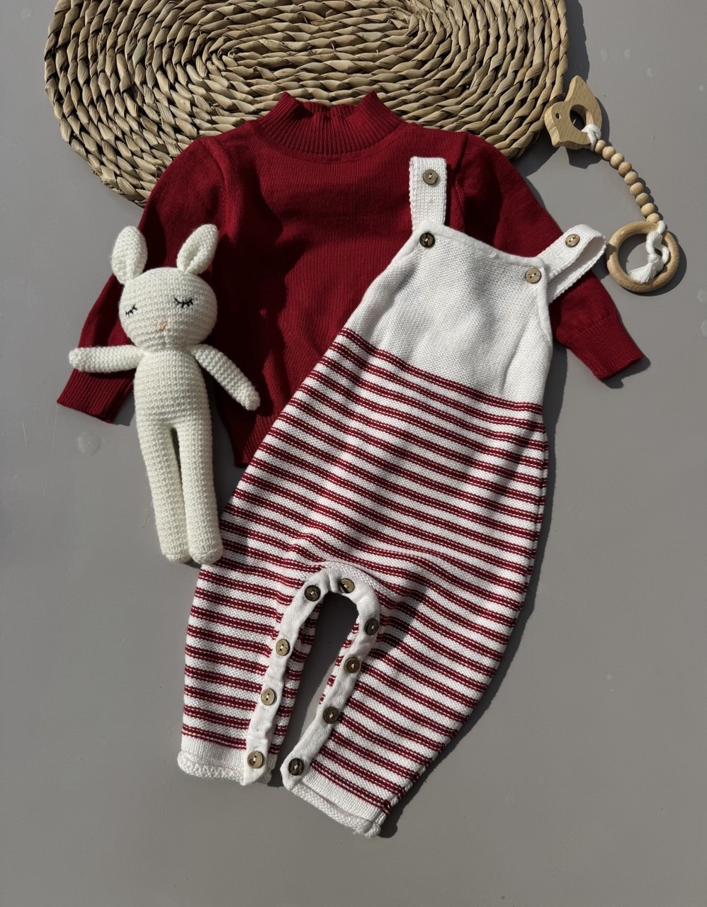 White And Red Salopette Set 2 Pcs