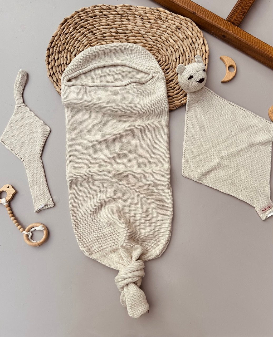 Beige Baby Cocoon 3 pcs 0-8 months