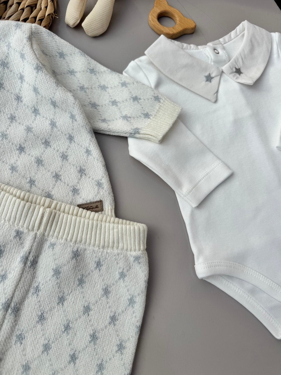 Premium White And Blue Stars Organic Cotton Knit Set 5-pieces