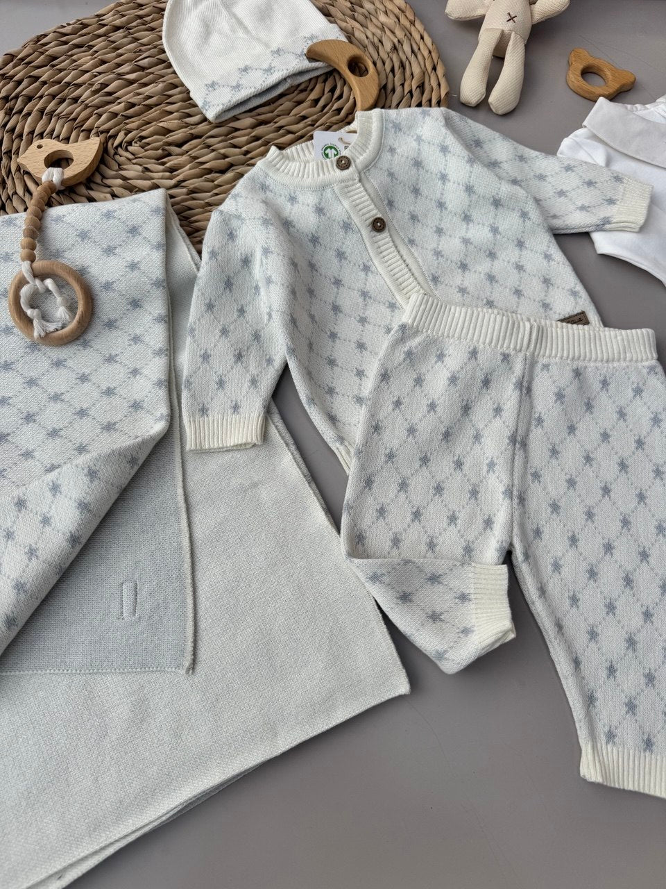 Premium White And Blue Stars Organic Cotton Knit Set 5-pieces