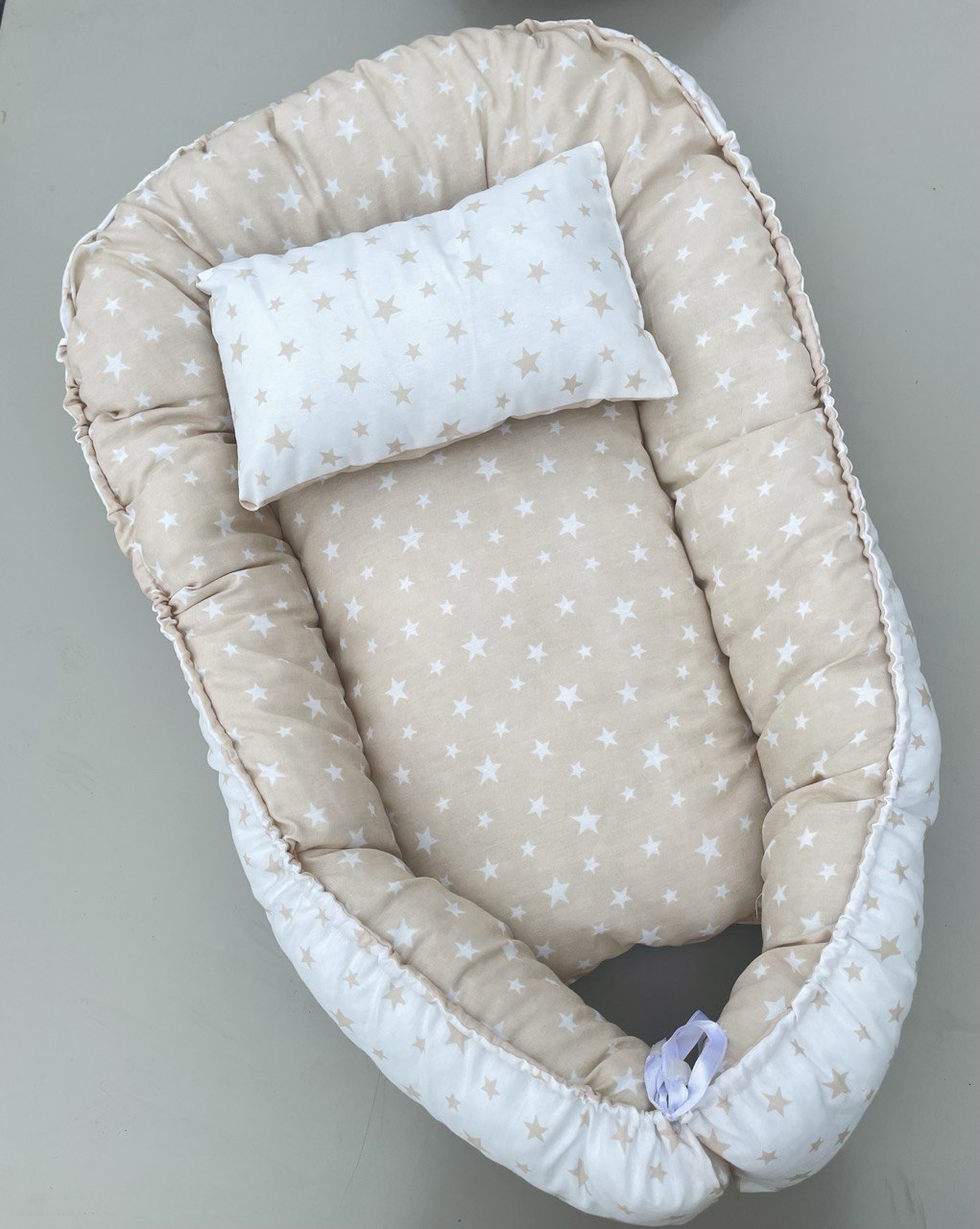 Beige And White Stars Baby nest