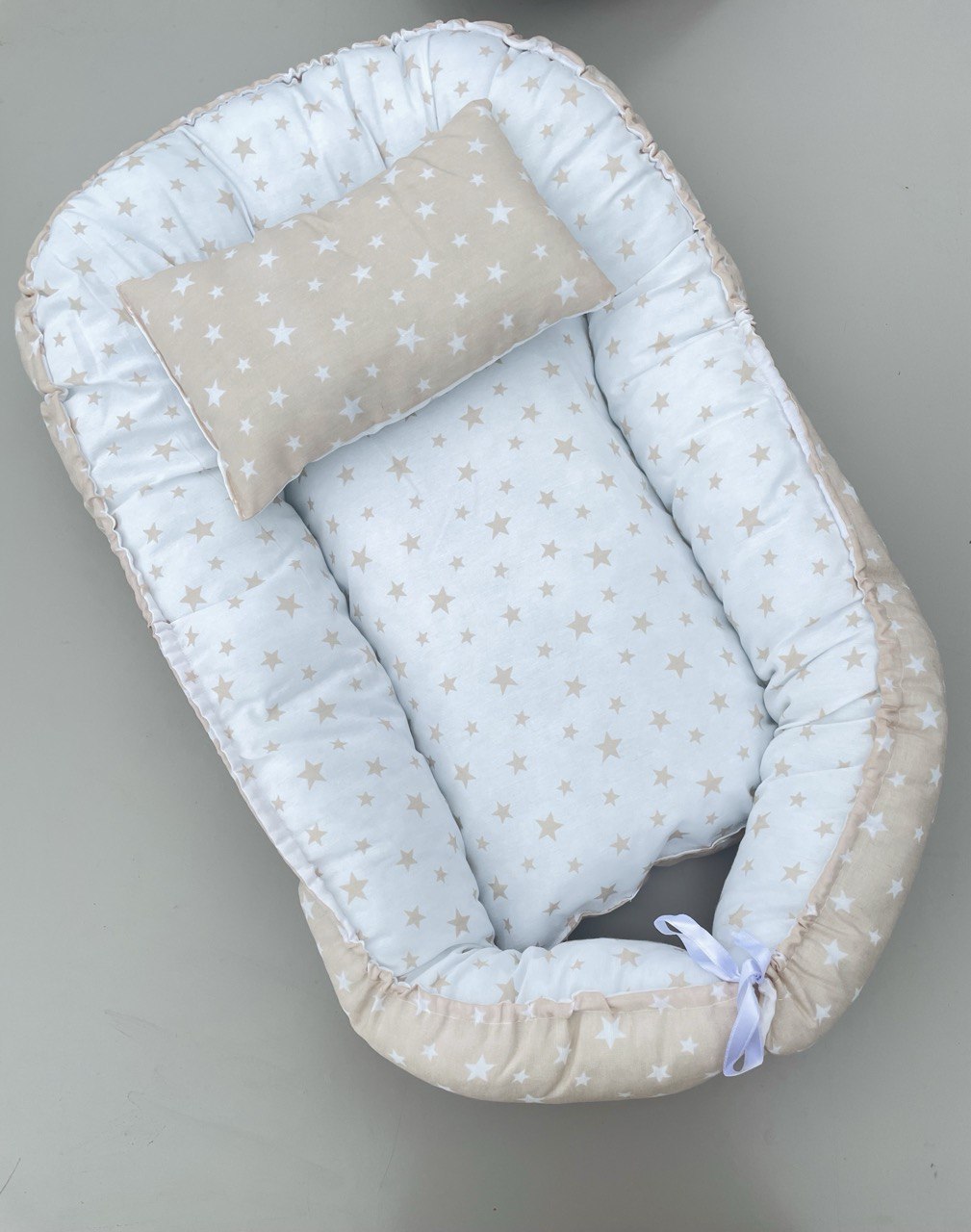 Beige And White Stars Baby nest