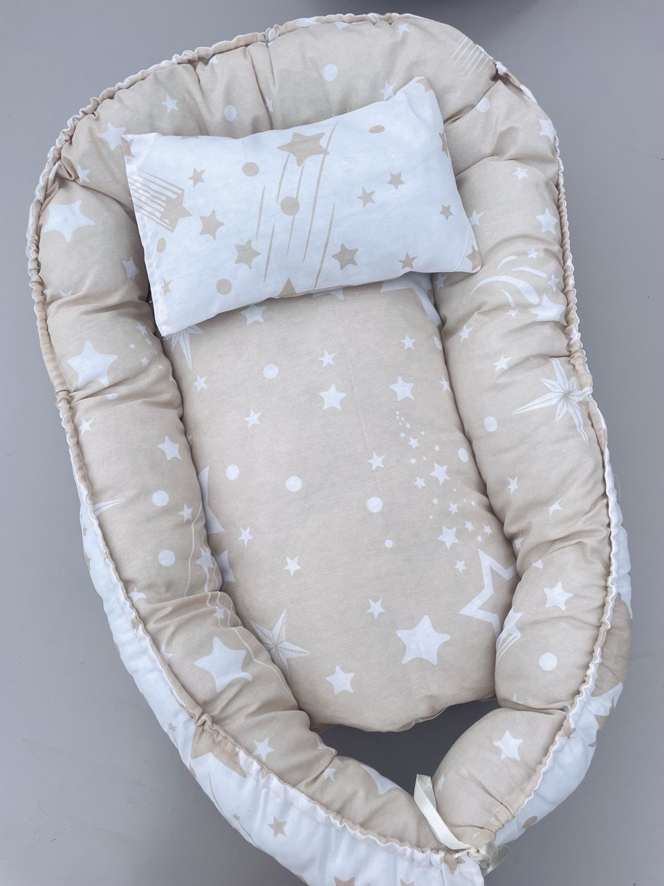 Beige And White Stars Baby nest