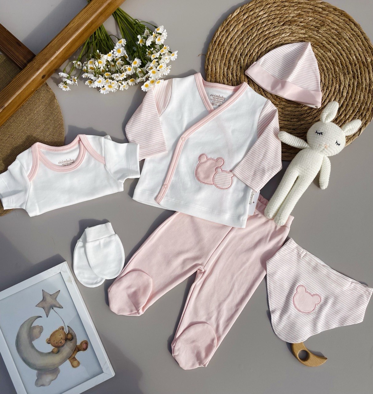 Pink And White 6 Pcs Cotton Set