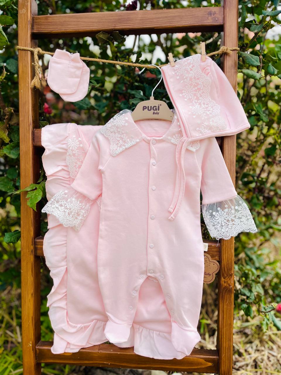 Pink Dentelle Hospital Set 3 Pcs