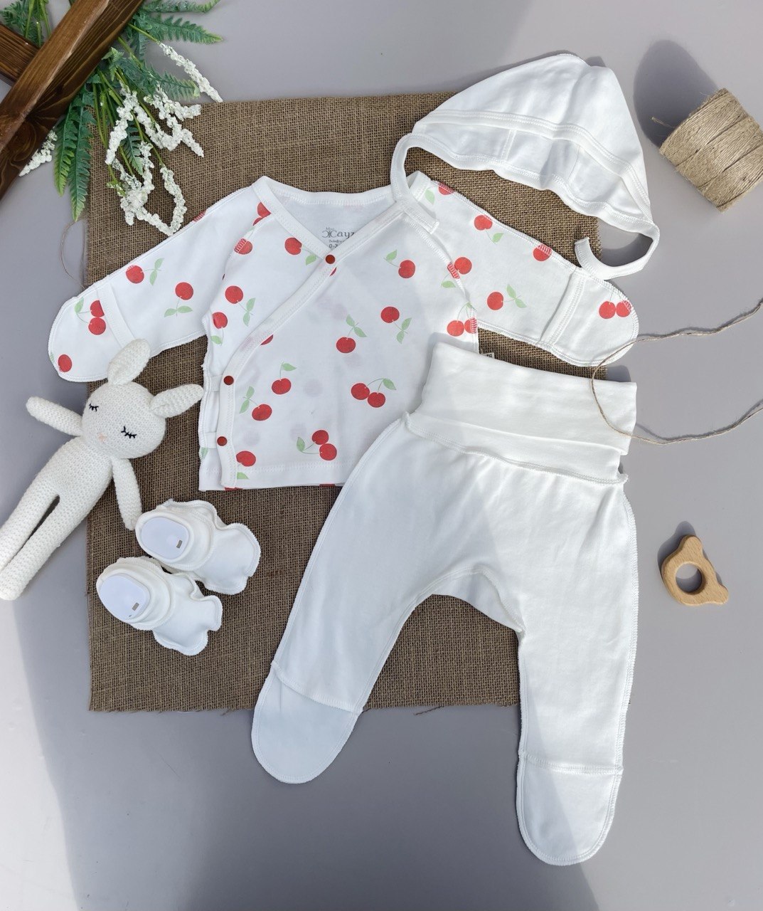 White Cherry Cotton Set 4 Pcs
