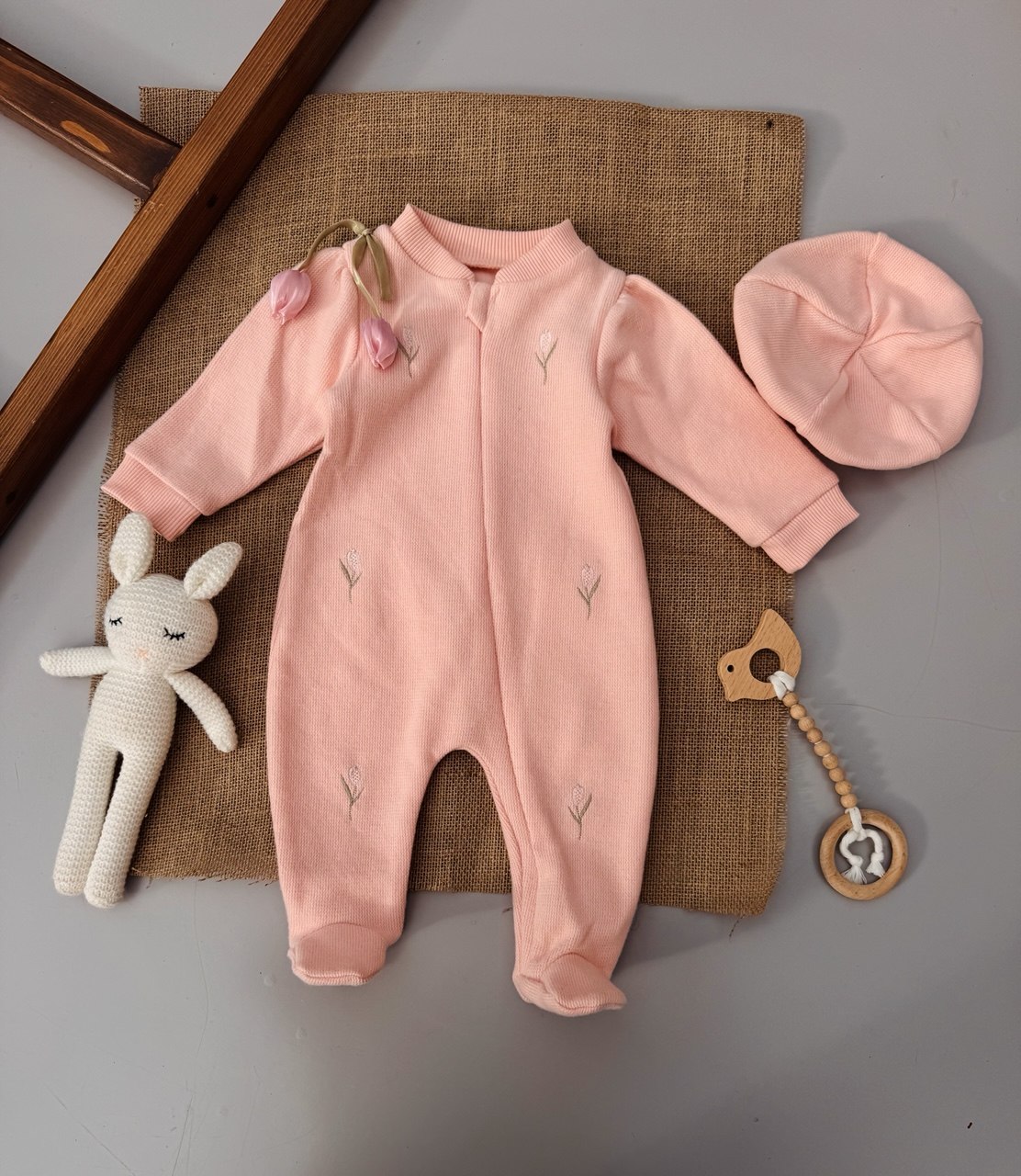 Peach Flowers Embroidered Overall with beret ( hat )