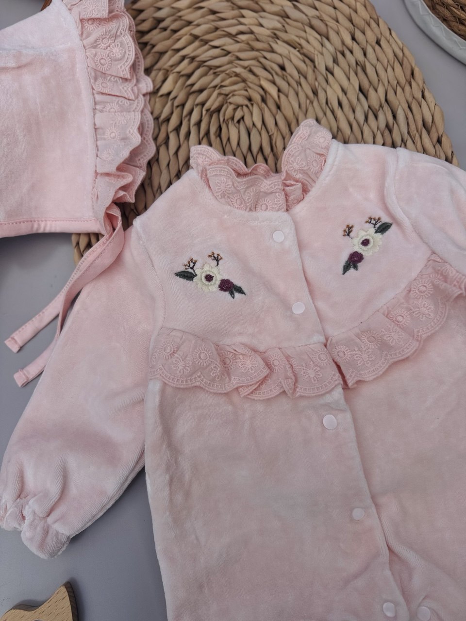 Thick Velvet Overall Peach Color Flowers Overall With Hat