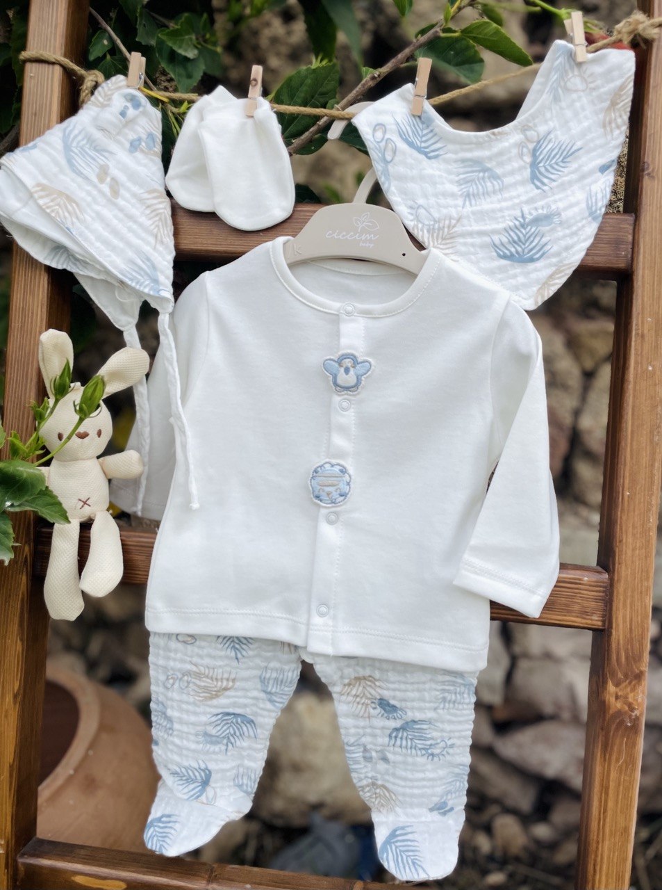 white And Blue Cotton And Muslin Set 5Pcs