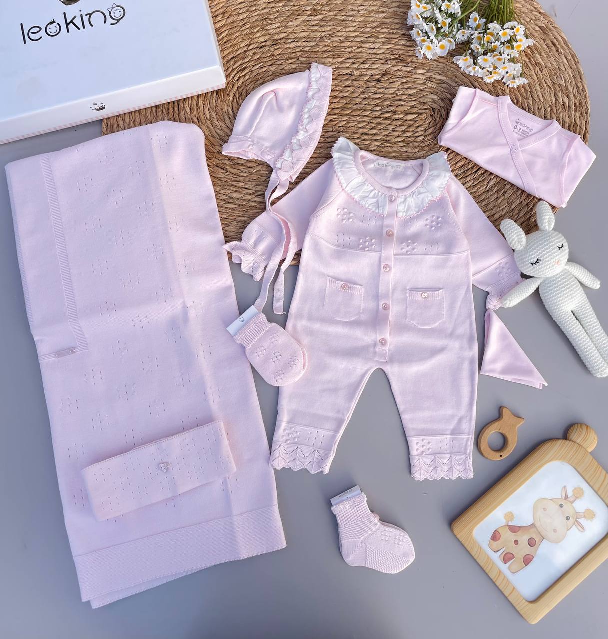 Pink And White Hospital Set Tricot