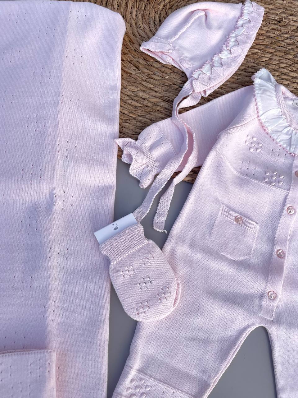 Pink And White Hospital Set Tricot