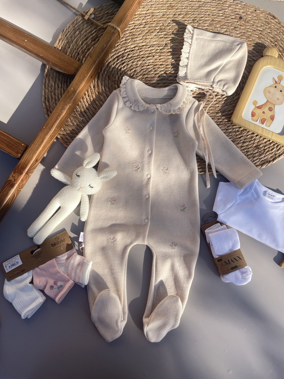 BeigeFlowers Overall With Hat